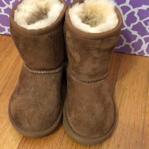 Ugg boots toddler